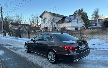 Mercedes-Benz E-Класс, 2015 год, 2 200 000 рублей, 5 фотография