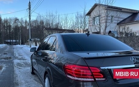 Mercedes-Benz E-Класс, 2015 год, 2 200 000 рублей, 6 фотография