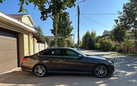 Mercedes-Benz E-Класс, 2015 год, 2 200 000 рублей, 30 фотография