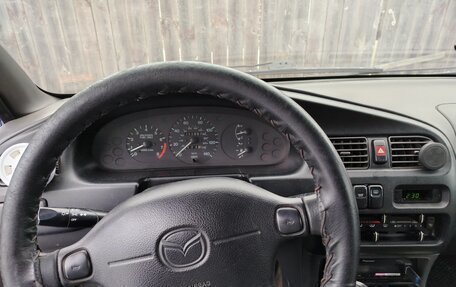 Mazda 323, 1995 год, 235 000 рублей, 6 фотография