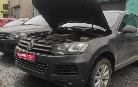 Volkswagen Touareg III, 2011 год, 2 300 000 рублей, 7 фотография