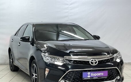 Toyota Camry, 2017 год, 2 689 000 рублей, 2 фотография