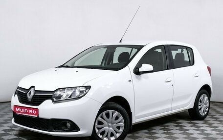 Renault Sandero II рестайлинг, 2018 год, 915 000 рублей, 1 фотография