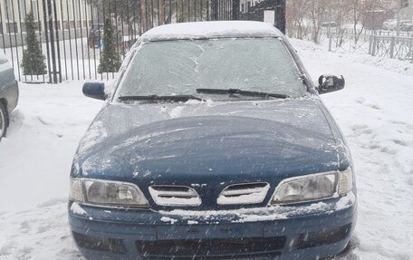 Nissan Primera II рестайлинг, 1999 год, 250 000 рублей, 2 фотография