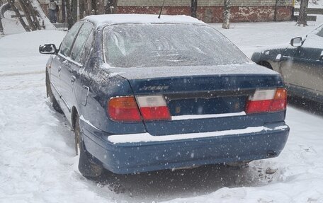 Nissan Primera II рестайлинг, 1999 год, 250 000 рублей, 11 фотография