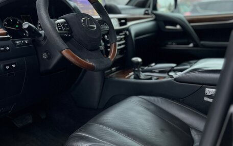 Lexus LX III, 2016 год, 8 фотография