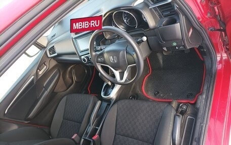 Honda Fit III, 2013 год, 1 150 000 рублей, 21 фотография