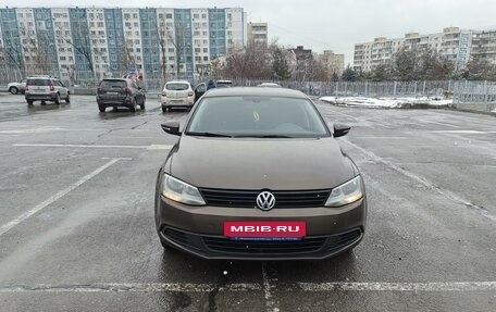 Volkswagen Jetta VI, 2012 год, 1 300 000 рублей, 5 фотография