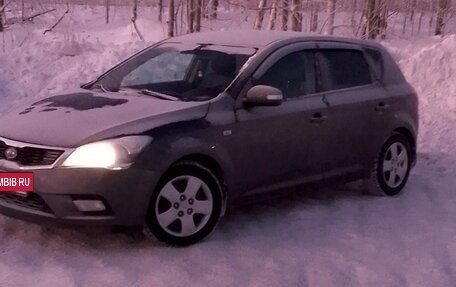 KIA cee'd I рестайлинг, 2011 год, 580 000 рублей, 2 фотография