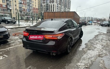 Toyota Camry, 2020 год, 3 650 000 рублей, 6 фотография