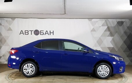 Toyota Corolla, 2013 год, 1 059 000 рублей, 6 фотография