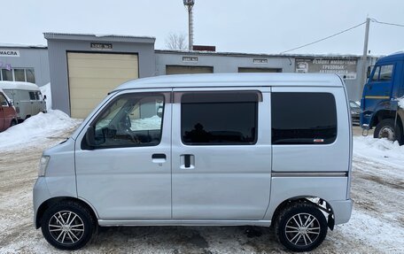 Toyota Pixis Van I, 2015 год, 775 000 рублей, 7 фотография