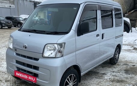 Toyota Pixis Van I, 2015 год, 775 000 рублей, 6 фотография