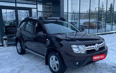 Renault Duster I рестайлинг, 2017 год, 1 040 000 рублей, 1 фотография