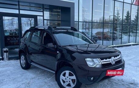 Renault Duster I рестайлинг, 2017 год, 1 040 000 рублей, 2 фотография