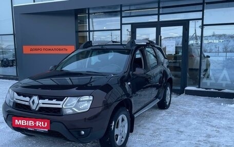 Renault Duster I рестайлинг, 2017 год, 1 040 000 рублей, 6 фотография