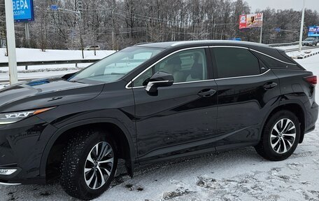 Lexus RX IV рестайлинг, 2020 год, 5 390 000 рублей, 5 фотография