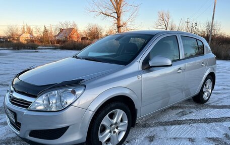 Opel Astra H, 2011 год, 830 000 рублей, 2 фотография