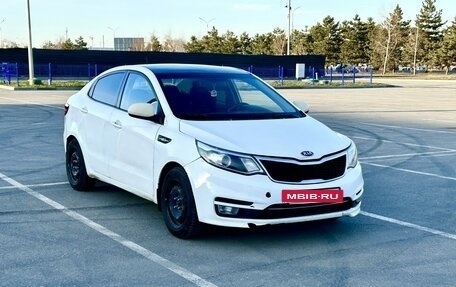 KIA Rio III рестайлинг, 2015 год, 550 000 рублей, 3 фотография