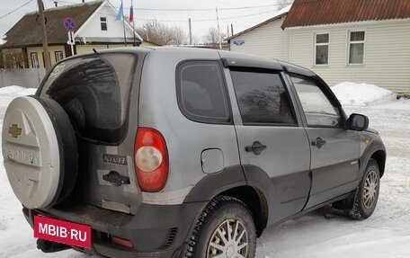 Chevrolet Niva I рестайлинг, 2009 год, 350 000 рублей, 3 фотография