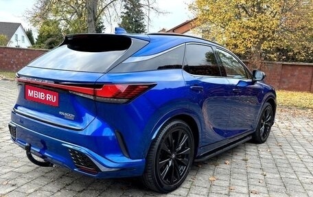 Lexus RX IV рестайлинг, 2024 год, 9 300 000 рублей, 1 фотография