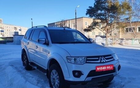 Mitsubishi Pajero Sport II рестайлинг, 2014 год, 1 850 000 рублей, 1 фотография