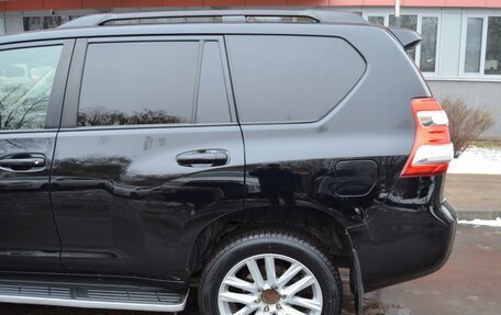 Toyota Land Cruiser Prado 150 рестайлинг 2, 2015 год, 4 500 000 рублей, 10 фотография