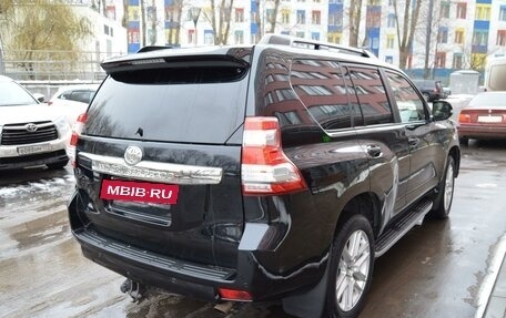 Toyota Land Cruiser Prado 150 рестайлинг 2, 2015 год, 4 500 000 рублей, 7 фотография