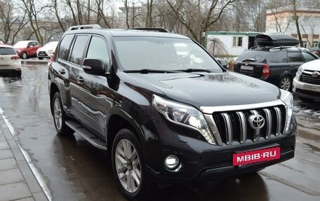 Toyota Land Cruiser Prado 150 рестайлинг 2, 2015 год, 4 500 000 рублей, 3 фотография