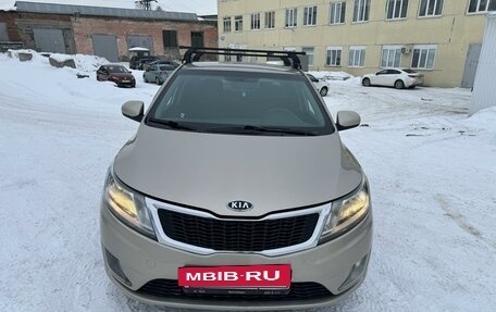 KIA Rio III рестайлинг, 2011 год, 650 000 рублей, 2 фотография