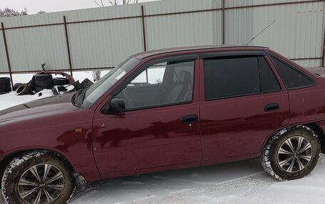 Daewoo Nexia I рестайлинг, 2010 год, 255 555 рублей, 2 фотография