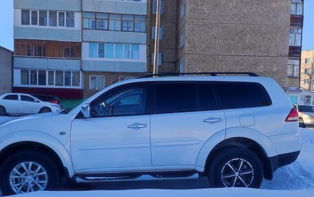 Mitsubishi Pajero Sport II рестайлинг, 2014 год, 1 850 000 рублей, 3 фотография