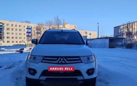 Mitsubishi Pajero Sport II рестайлинг, 2014 год, 1 850 000 рублей, 9 фотография