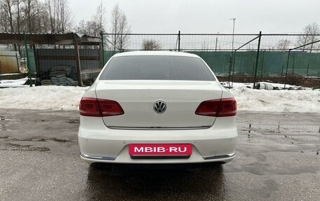 Volkswagen Passat B7, 2012 год, 995 000 рублей, 4 фотография