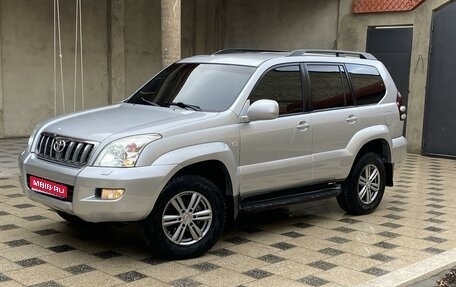 Toyota Land Cruiser 100 рестайлинг 2, 2006 год, 2 600 000 рублей, 1 фотография