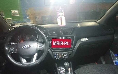 KIA Rio III рестайлинг, 2012 год, 890 000 рублей, 10 фотография