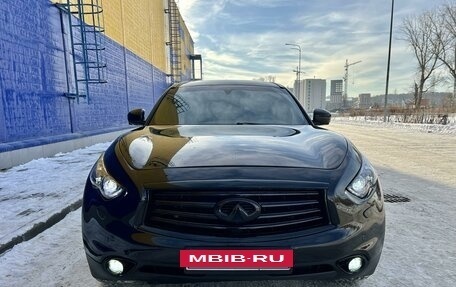 Infiniti FX II, 2013 год, 2 700 000 рублей, 4 фотография