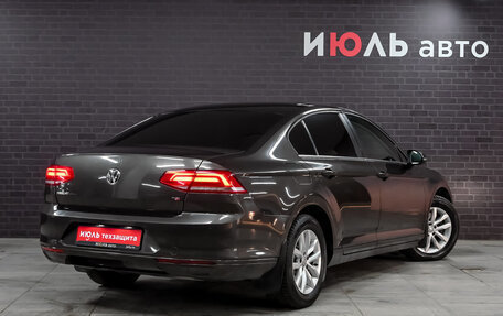 Volkswagen Passat B8 рестайлинг, 2015 год, 2 030 000 рублей, 4 фотография