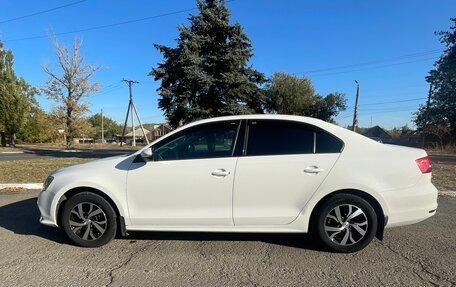 Volkswagen Jetta VI, 2015 год, 1 230 000 рублей, 5 фотография