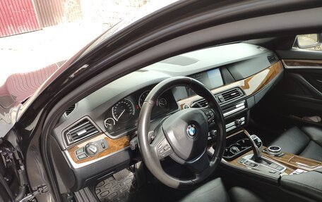 BMW 5 серия, 2010 год, 2 500 000 рублей, 16 фотография