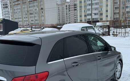 Mercedes-Benz B-Класс, 2012 год, 1 155 000 рублей, 2 фотография