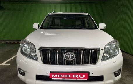 Toyota Land Cruiser Prado 150 рестайлинг 2, 2010 год, 2 850 000 рублей, 4 фотография