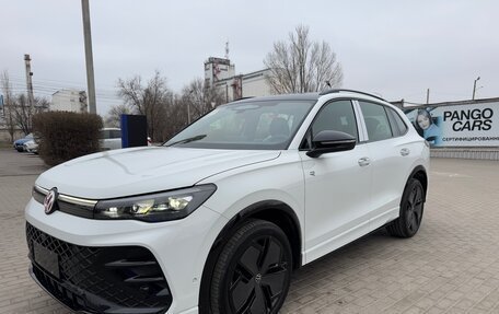 Volkswagen Tiguan, 2024 год, 5 300 000 рублей, 18 фотография