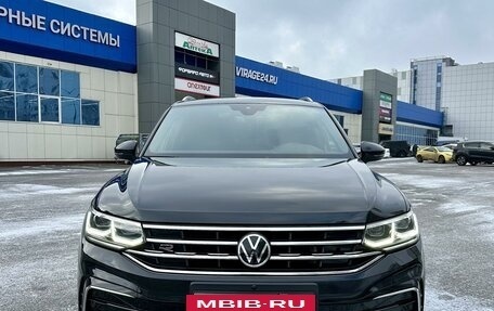 Volkswagen Tiguan II, 2021 год, 3 990 000 рублей, 2 фотография