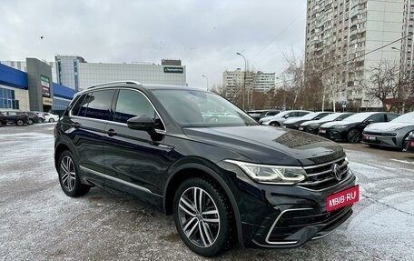 Volkswagen Tiguan II, 2021 год, 3 990 000 рублей, 5 фотография