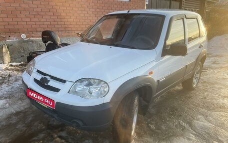 Chevrolet Niva I рестайлинг, 2009 год, 520 000 рублей, 2 фотография