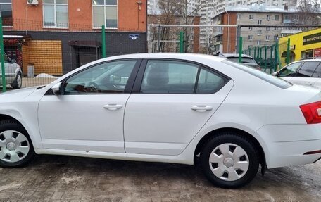 Skoda Octavia, 2018 год, 1 350 000 рублей, 2 фотография