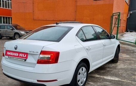 Skoda Octavia, 2018 год, 1 350 000 рублей, 5 фотография