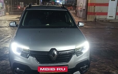 Renault Sandero II рестайлинг, 2019 год, 1 280 000 рублей, 18 фотография