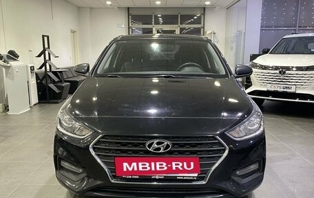 Hyundai Solaris II рестайлинг, 2017 год, 1 439 000 рублей, 2 фотография